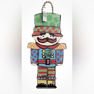 NWT 32”x15” Front Door Hanger Festive Traditional Multicolor Nutcracker